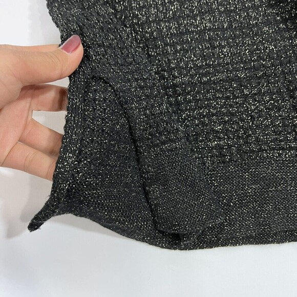 Simply Vera Wang Women’s  Gold metallic Details Black‎ Sweater Size XL - Picture 6 of 10